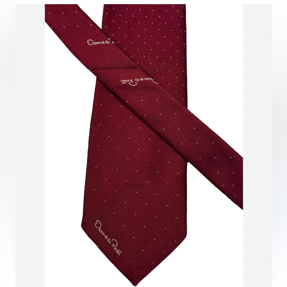 Oscar de la Renta Burgundy Tie with Dotted Pattern